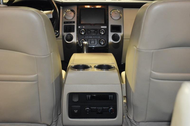 Ford Expedition EL Limited 4WD 2015