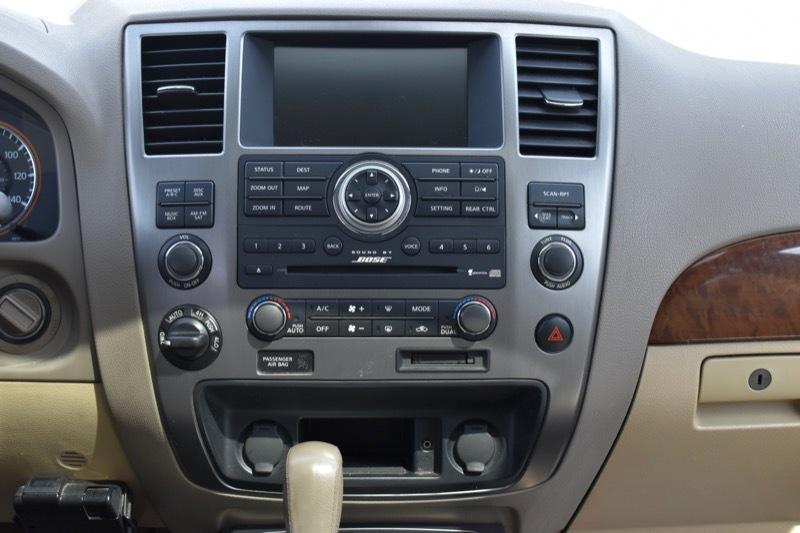 Nissan Armada SL 4WD 2012