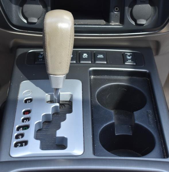 Nissan Armada SL 4WD 2012