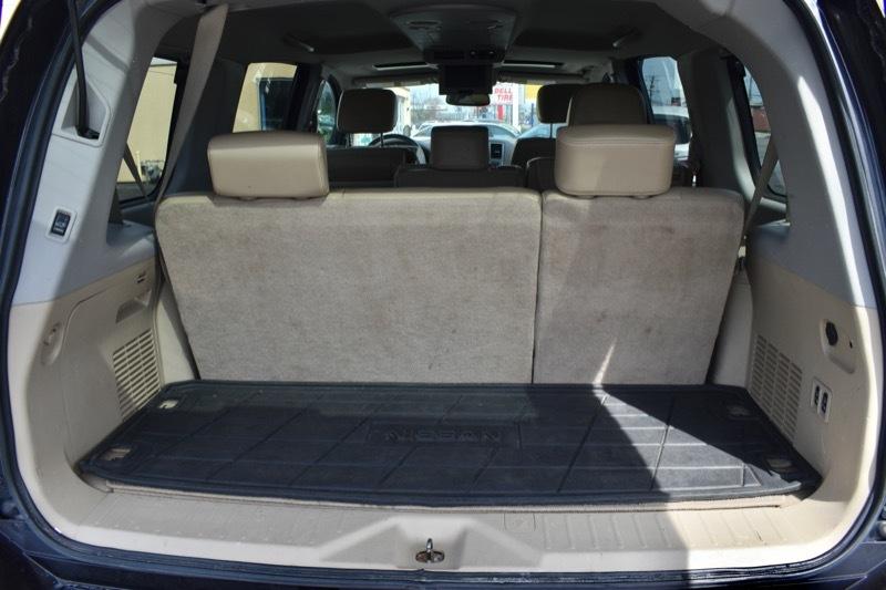 Nissan Armada SL 4WD 2012