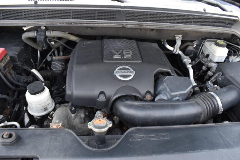 Nissan Armada SL 4WD 2012