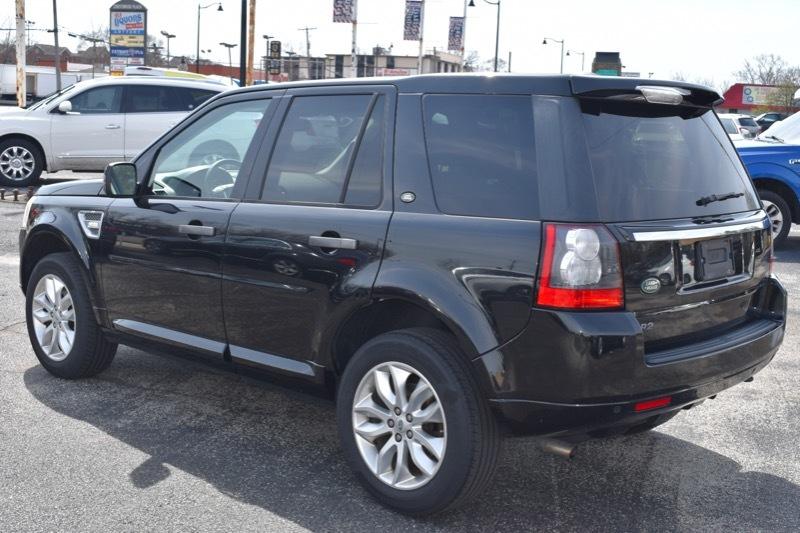 Land Rover LR2 HSE 2011