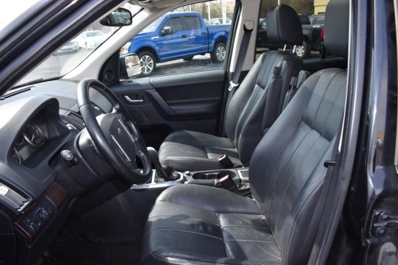 Land Rover LR2 HSE 2011