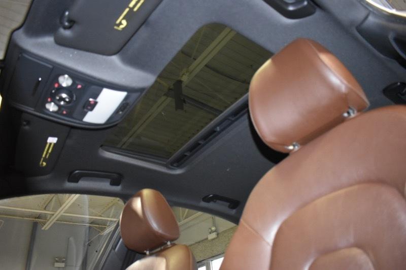 Audi A4 2.0T Sedan quattro Tiptronic 2013