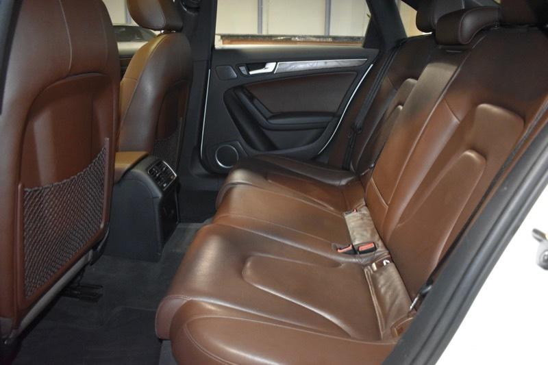 Audi A4 2.0T Sedan quattro Tiptronic 2013