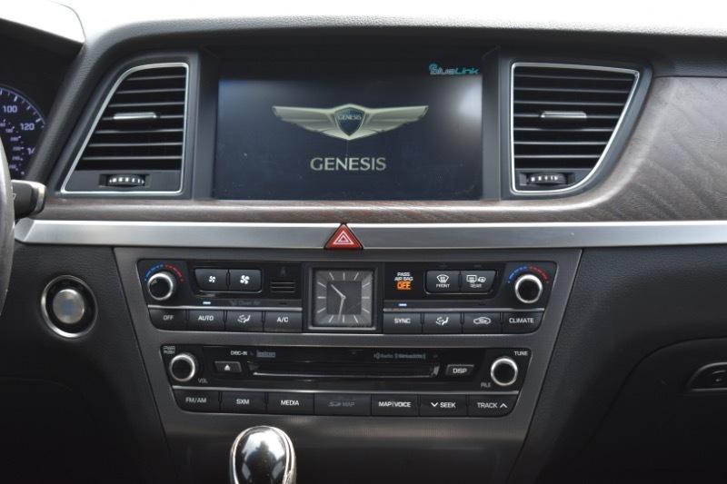 Hyundai Genesis 3.8L 2015