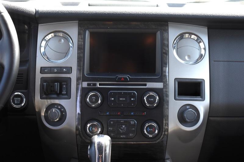 Ford Expedition Limited 4WD 2015