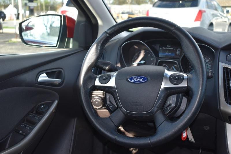 Ford Focus SEL 2012