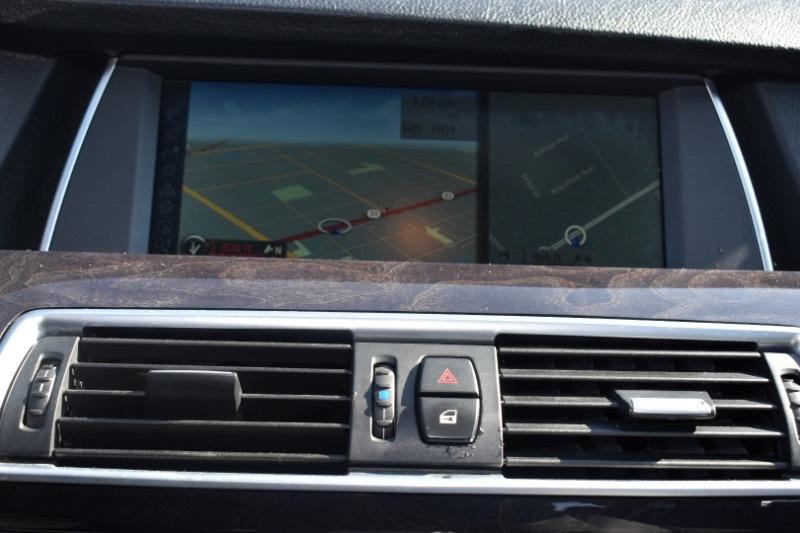 BMW 5-Series Gran Turismo 535i xDrive 2011