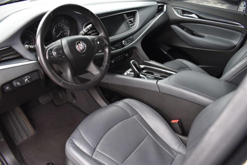 Buick Enclave Essence FWD 2020