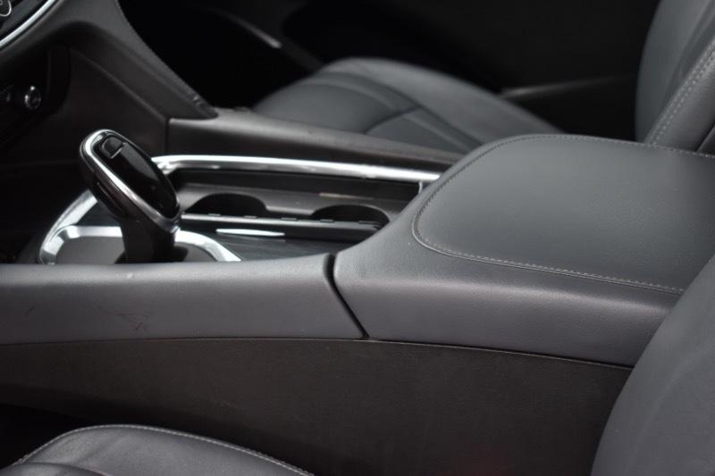 Buick Enclave Essence FWD 2020