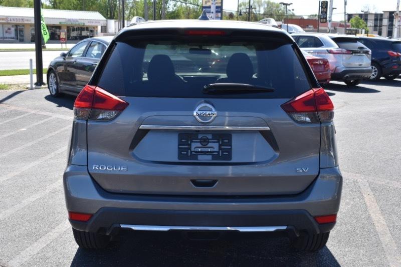 Nissan Rogue SV 2WD 2018