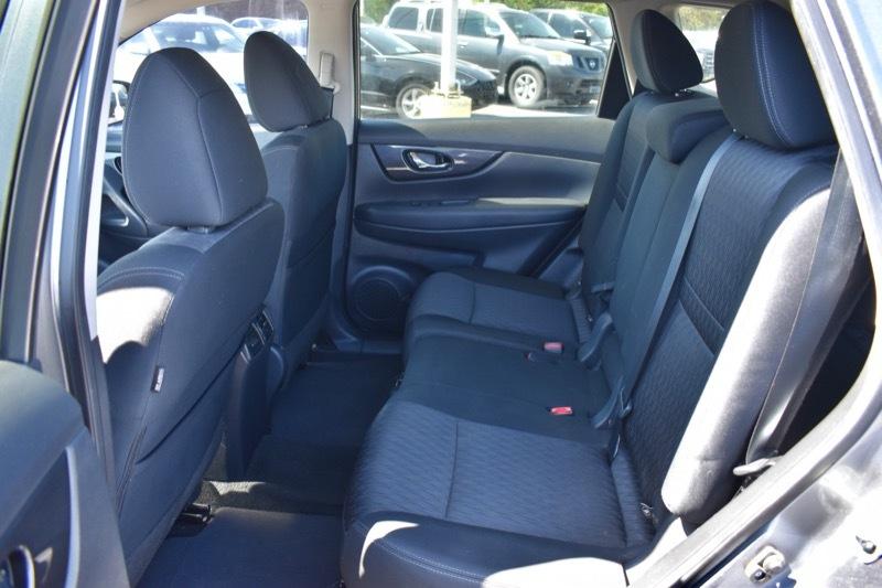 Nissan Rogue SV 2WD 2018