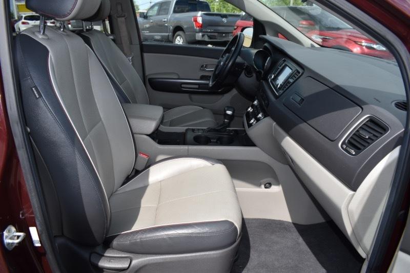 Kia Sedona LX 2017