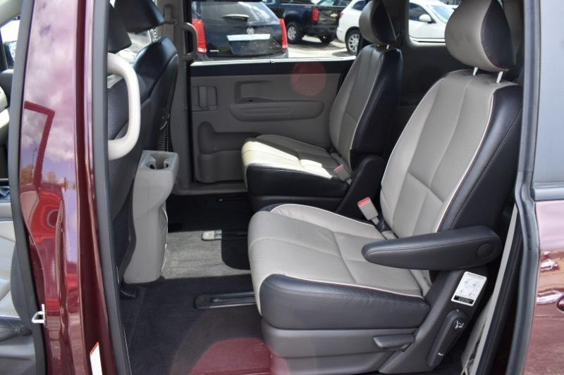 Kia Sedona LX 2017