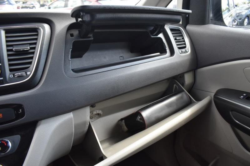 Kia Sedona LX 2017