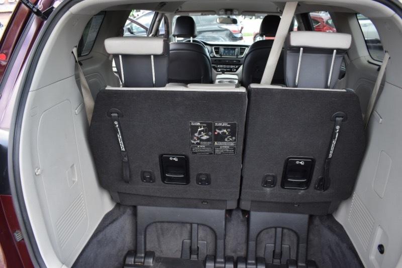 Kia Sedona LX 2017