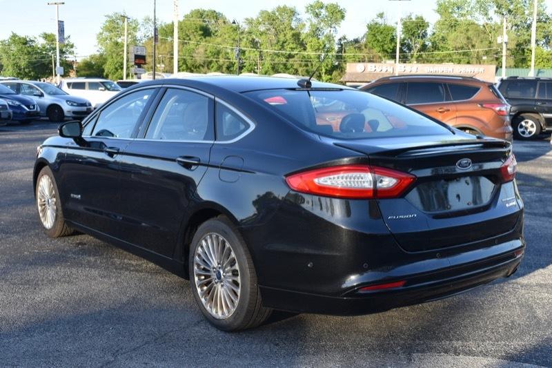 Ford Fusion Hybrid Titanium 2014