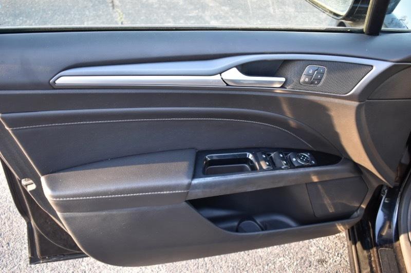 Ford Fusion Hybrid Titanium 2014
