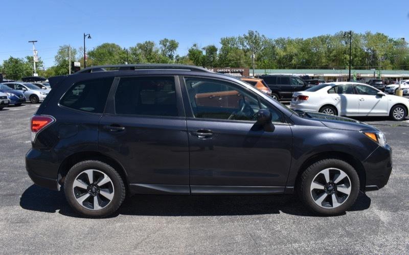 Subaru Forester 2.5i Premium PZEV CVT 2017