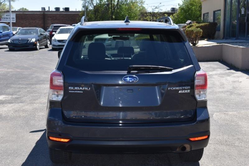 Subaru Forester 2.5i Premium PZEV CVT 2017