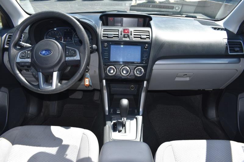Subaru Forester 2.5i Premium PZEV CVT 2017