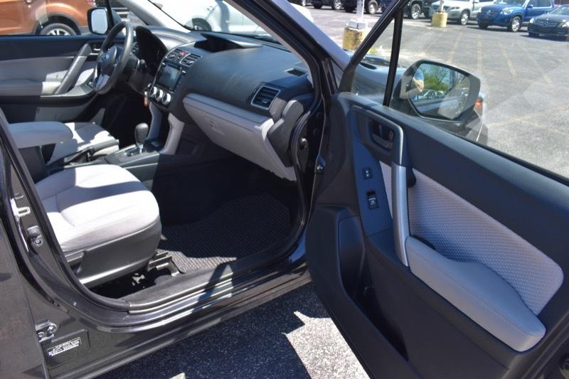 Subaru Forester 2.5i Premium PZEV CVT 2017
