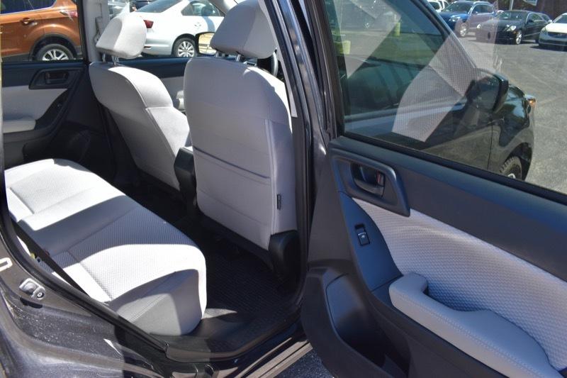 Subaru Forester 2.5i Premium PZEV CVT 2017