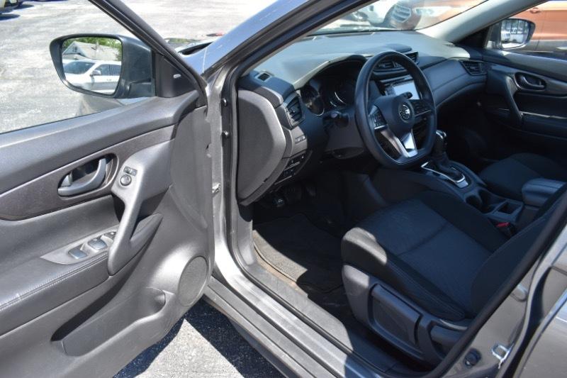 Nissan Rogue SV 2WD 2020