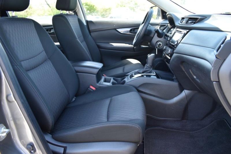 Nissan Rogue SV 2WD 2020