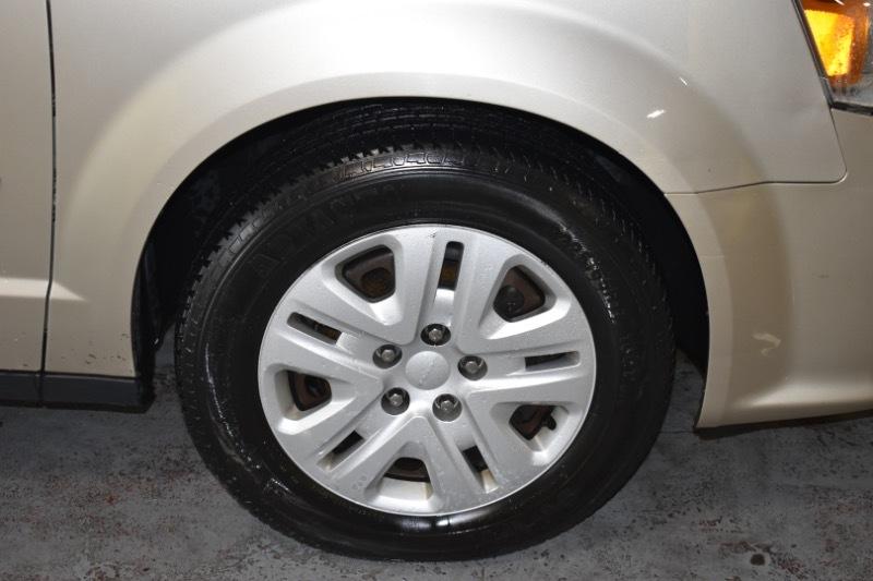 Dodge Grand Caravan SE 2015