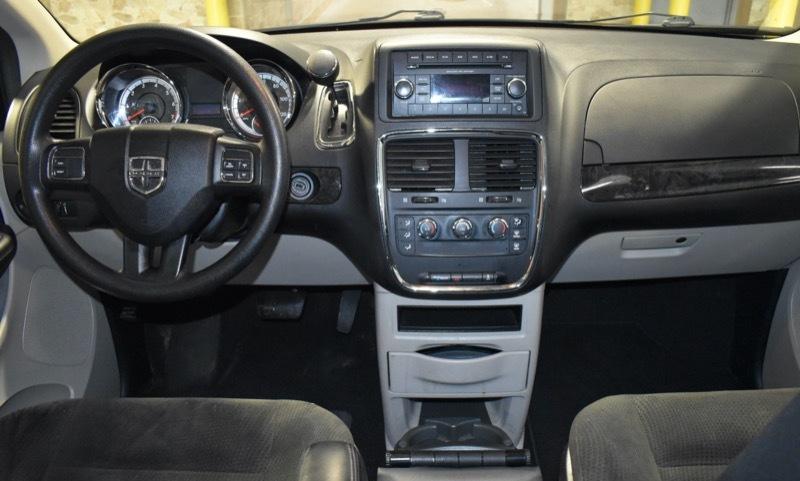 Dodge Grand Caravan SE 2015