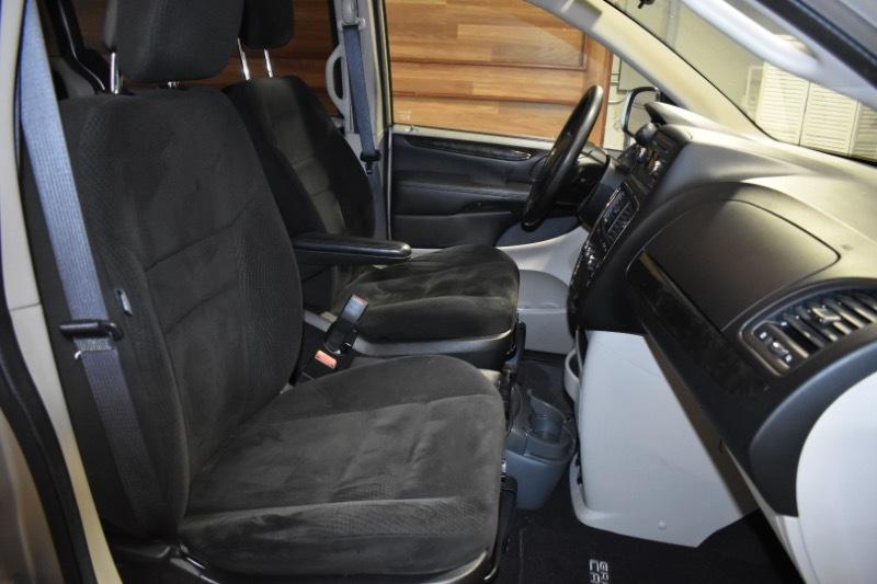Dodge Grand Caravan SE 2015