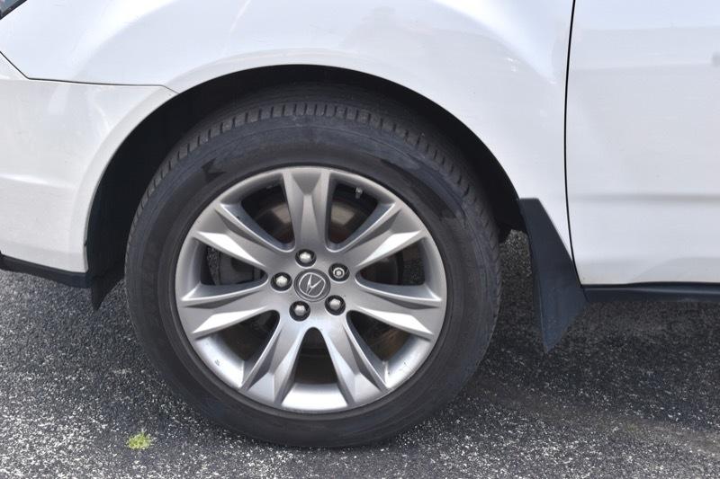 Acura MDX 6-Spd AT w/Tech and Entertainment Package 2013