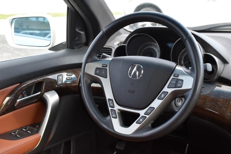 Acura MDX 6-Spd AT w/Tech and Entertainment Package 2013