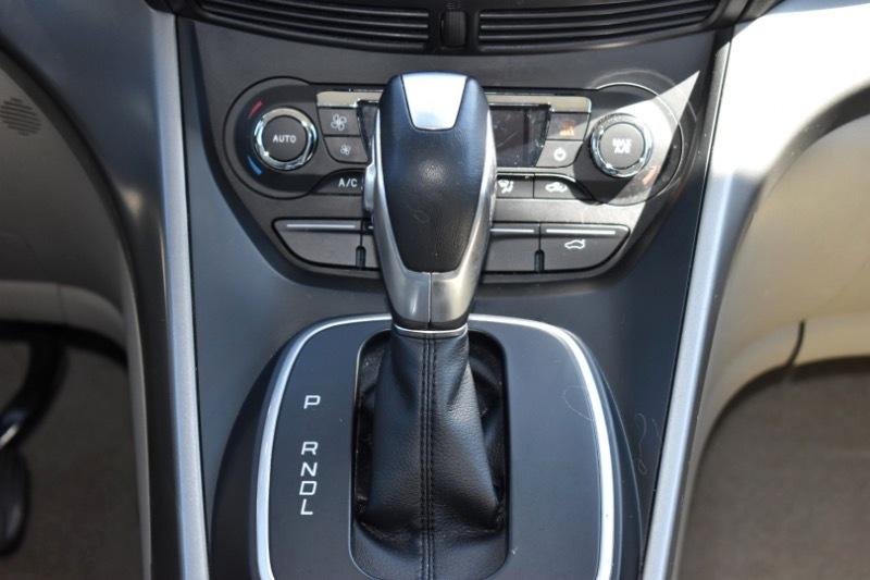 Ford C-Max Hybrid SE 2013