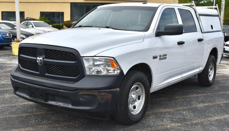 RAM 1500 Tradesman Crew Cab SWB 4WD 2018