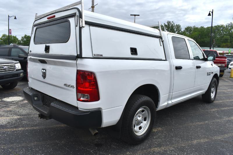 RAM 1500 Tradesman Crew Cab SWB 4WD 2018