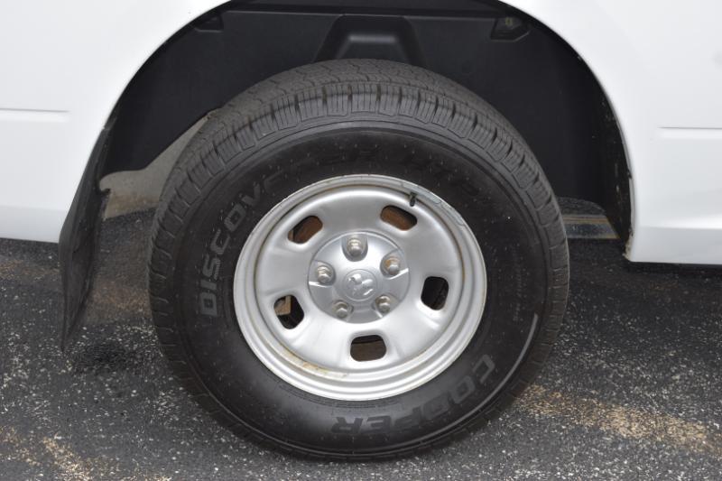 RAM 1500 Tradesman Crew Cab SWB 4WD 2018