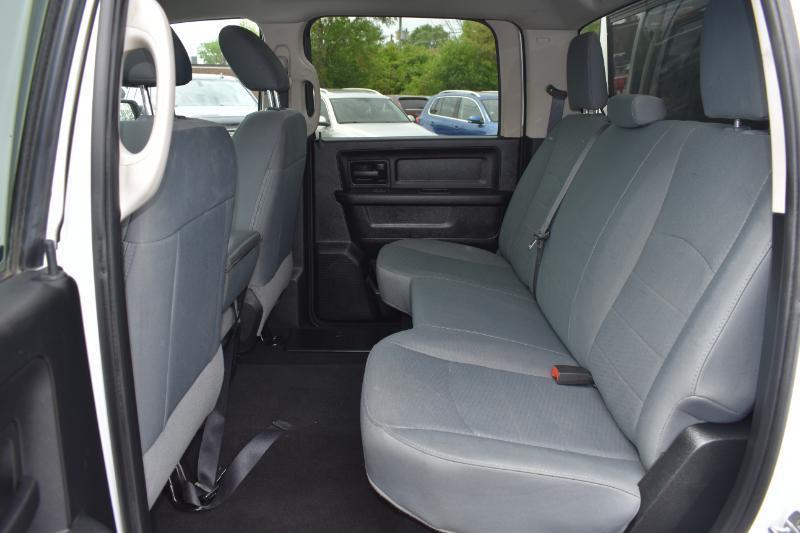 RAM 1500 Tradesman Crew Cab SWB 4WD 2018