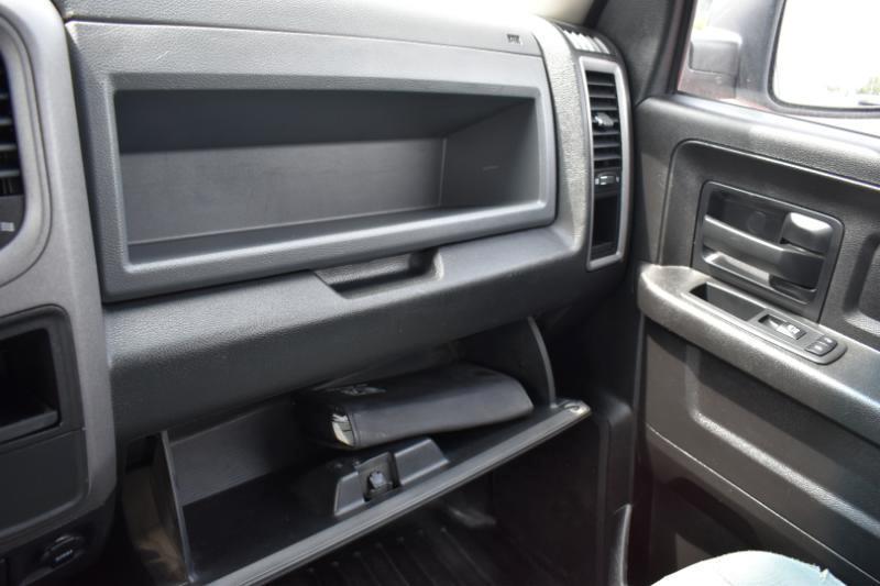 RAM 1500 Tradesman Crew Cab SWB 4WD 2018