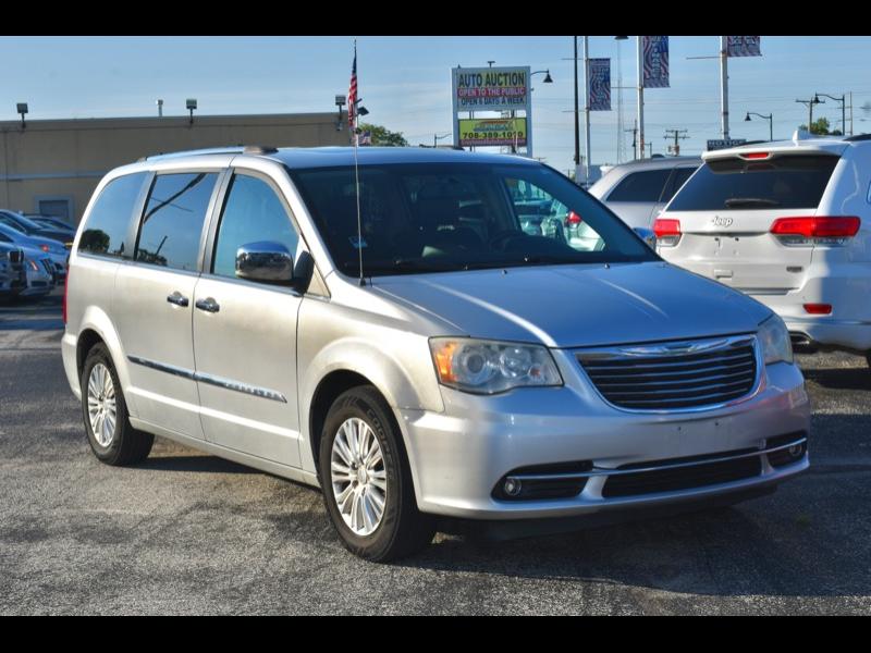 Chrysler Town & Country Limited 2012