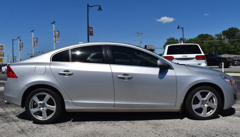 Volvo S60 T5 2012