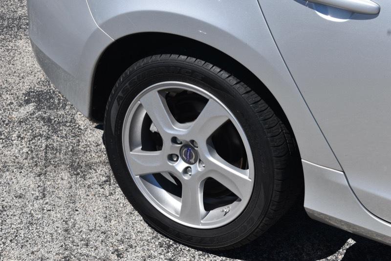 Volvo S60 T5 2012