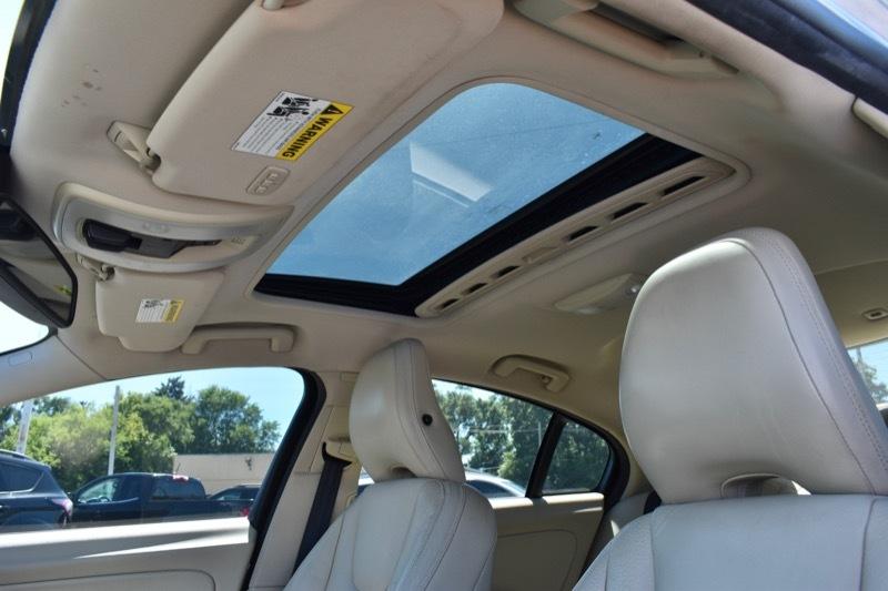 Volvo S60 T5 2012