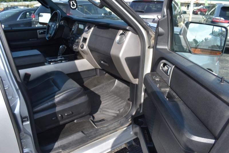 Ford Expedition EL Limited 4WD 2017