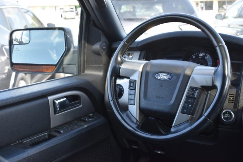 Ford Expedition EL Limited 4WD 2017