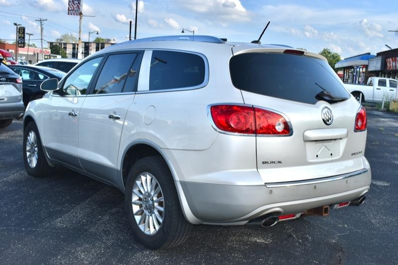 Buick Enclave Convenience FWD 2012