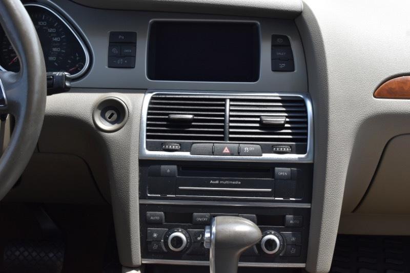 Audi Q7 3.0T Premium Plus quattro 2015