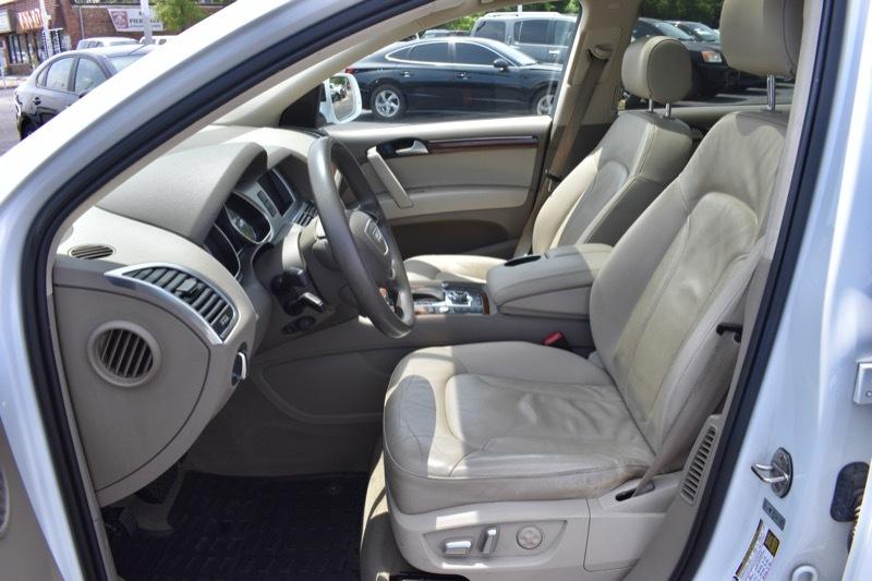 Audi Q7 3.0T Premium Plus quattro 2015